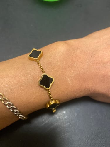 Customer photo review of Celine Clover Bracelet