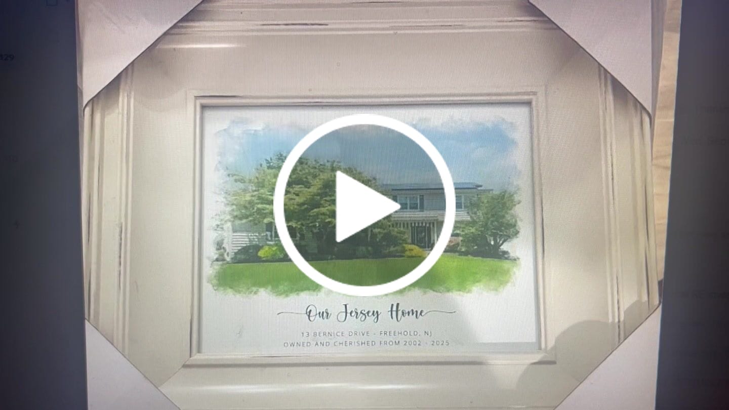 Customer video review of Custom House Portrait