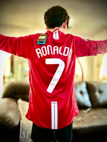 Customer photo review of Ronaldo 2008 - Manga Larga