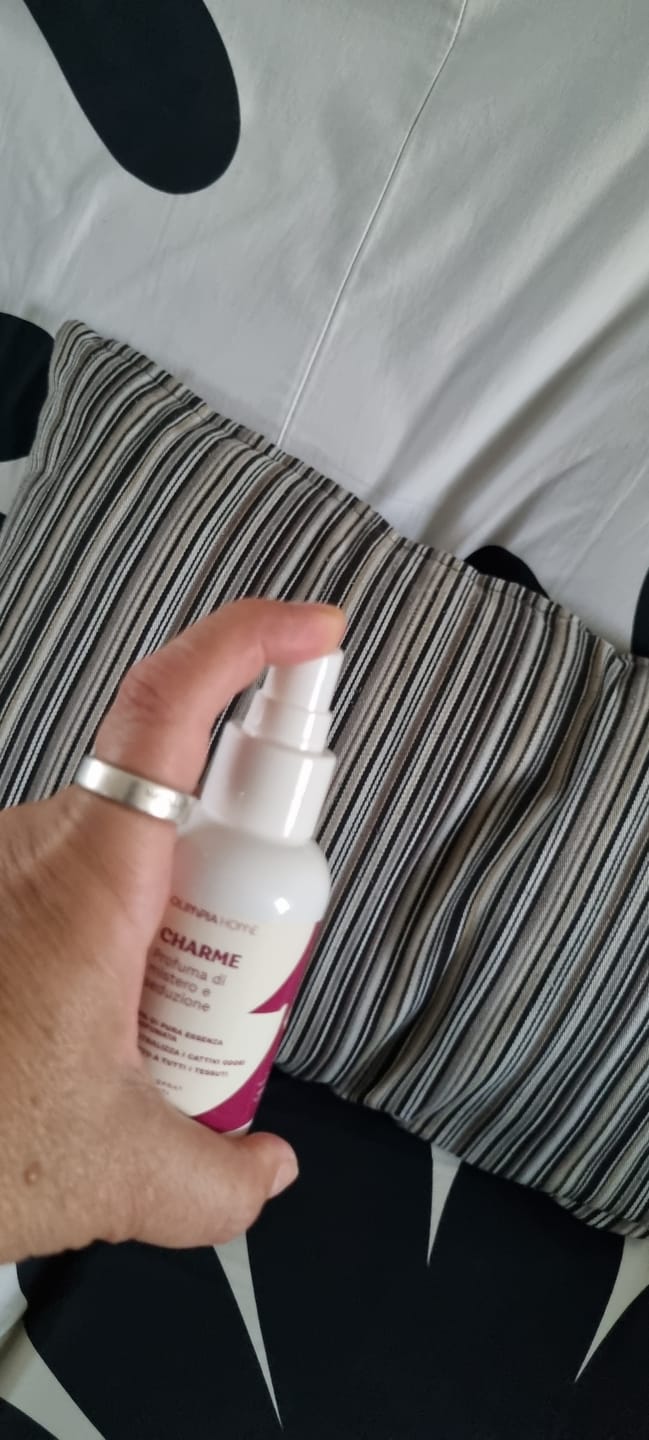 Customer photo review of Profumo spray per tessuti Charme ml.100