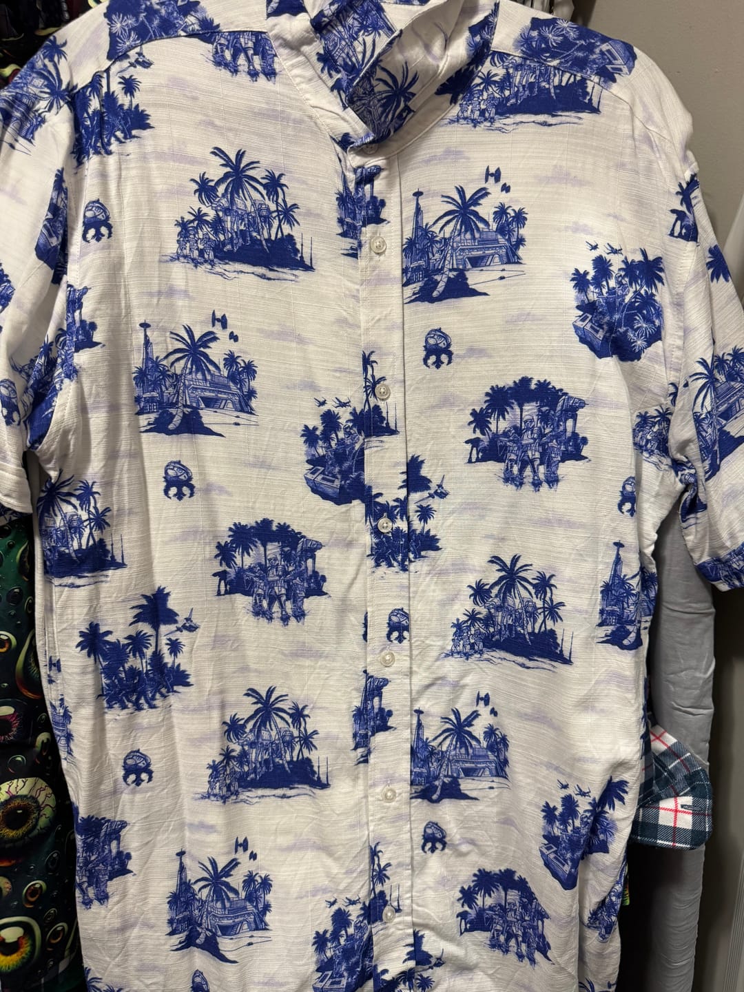 Customer photo review of Star Wars™ "Tide of the Battle" – Bamboo Short Sleeve Shirt