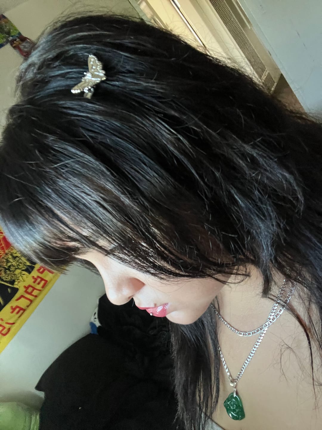 Customer photo review of MOTH HAIR CLIP