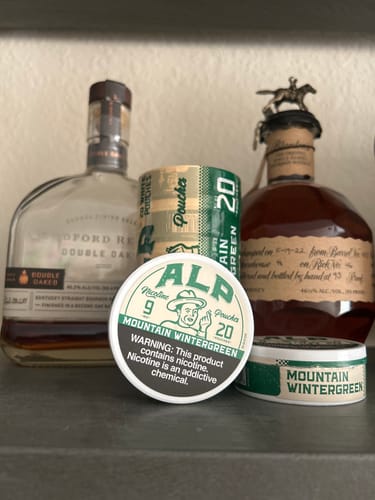 Customer photo review of Mountain Wintergreen Nicotine Pouches