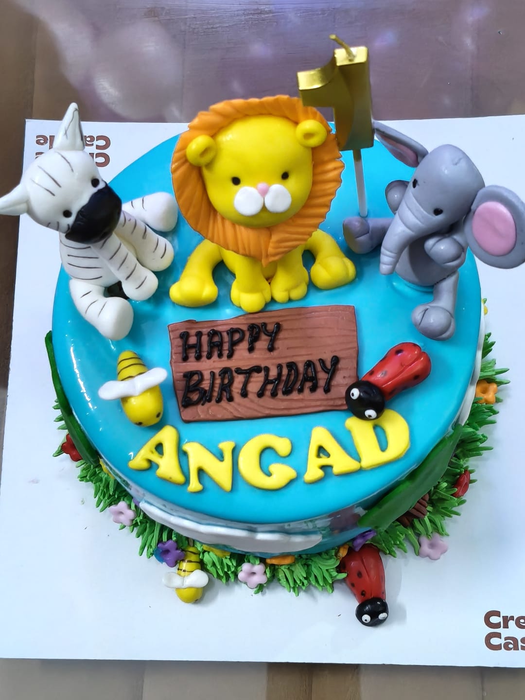 Customer photo review of Jungle Theme Cake for Kids
