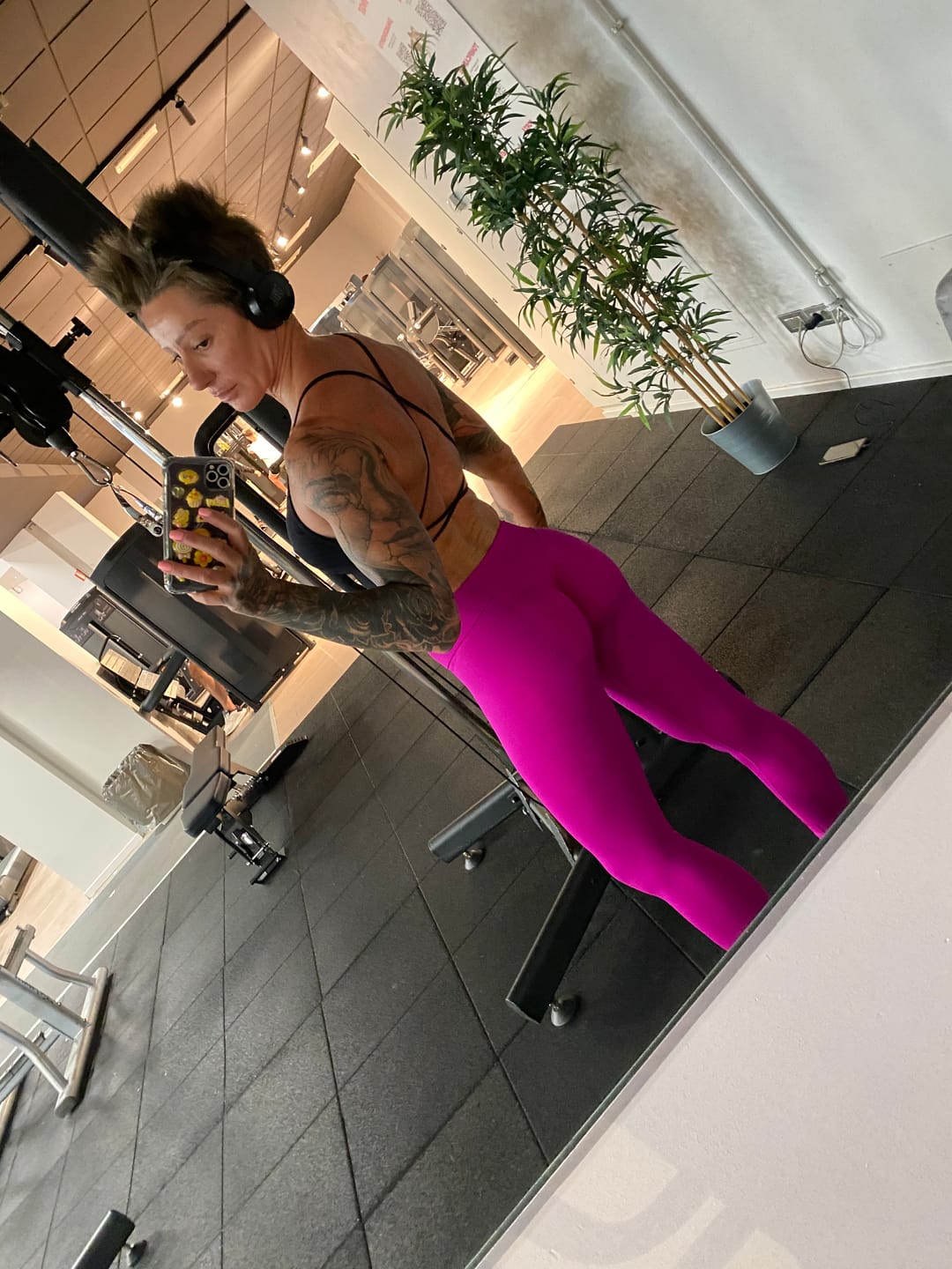 Customer photo review of Leggings Push Up All-Up Purple