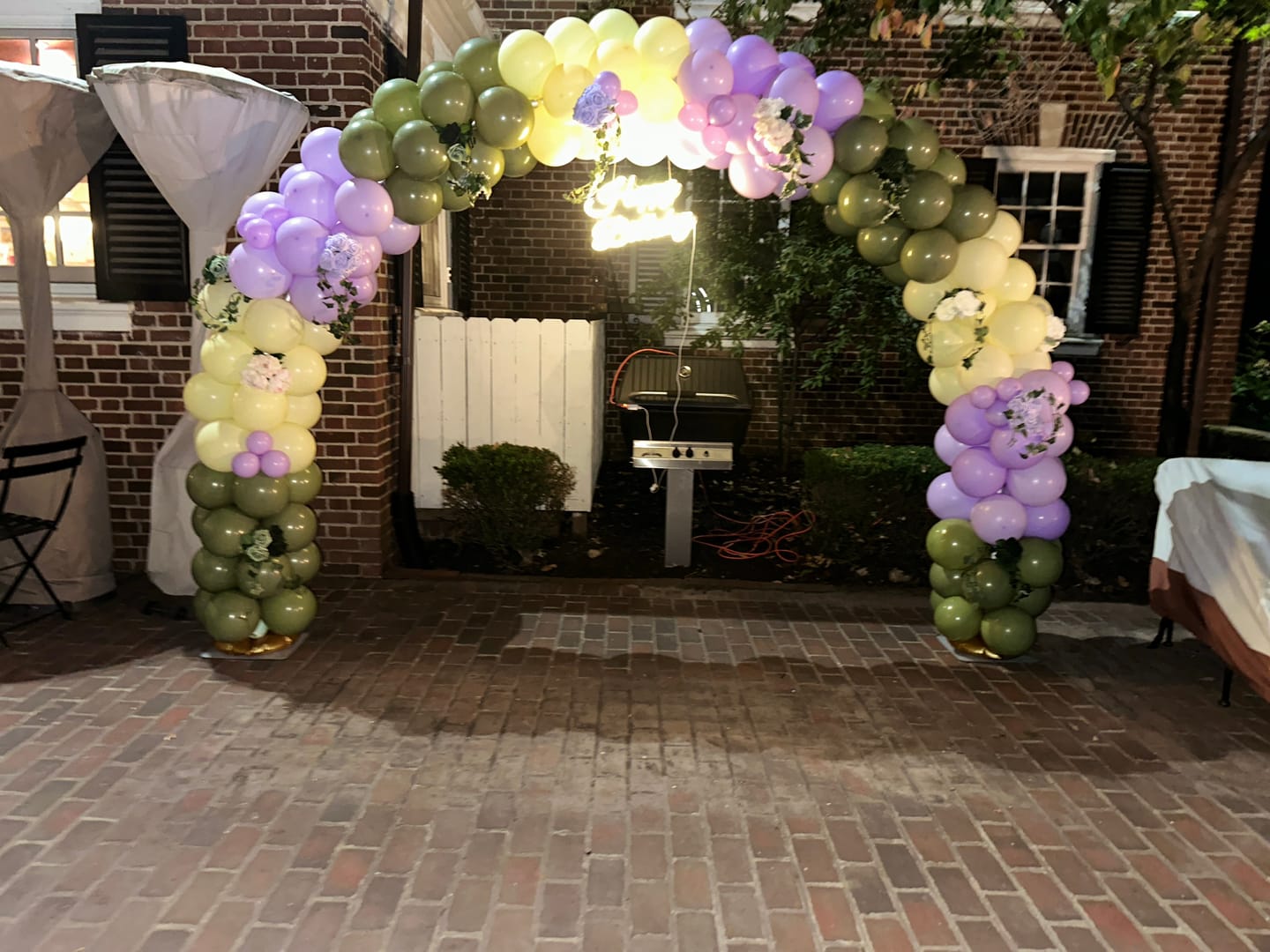 Customer photo review of 10x8 Ft Aluminum Balloon Arch Frame Wedding Arch Stand
