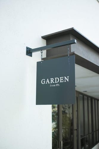 Customer photo review of Custom Business Sign For Dianka