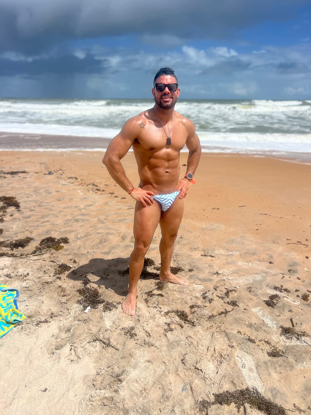 Customer photo review of Men’s Zig Zag Swim Bikini with Removable Pad