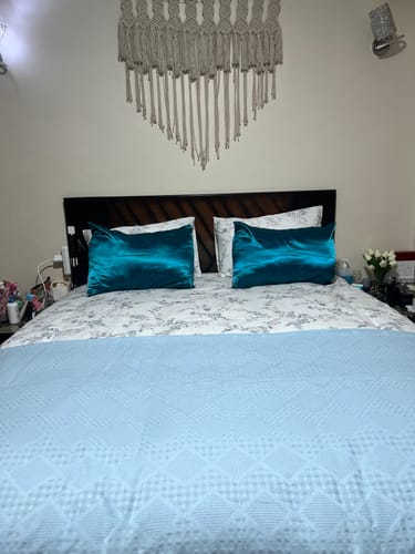 Customer photo review of Natural Latex Mattress with Double Pocket Spring System