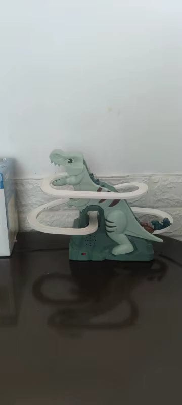 Customer photo review of Circuit de Courses Dinosaures Rapide et Dynamique