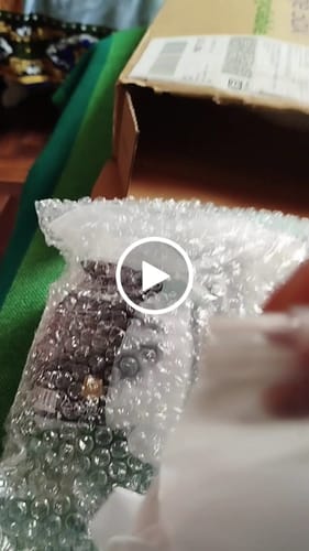 Customer video review of [2ND PRE-ORDER] BTS JIN - RUNSEOKJIN OFFICIAL MD WOOTTEO KEYRING