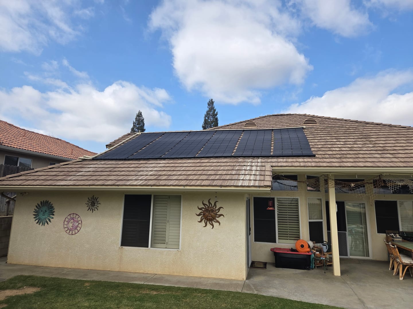 Customer photo review of SwimJoy Industrial Grade DIY Solar Pool Heater Kit - Advanced High-Wind Mounting System - Lifetime Ltd. Warranty