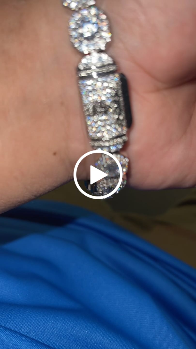 Customer video review of 10mm Clustered Tennis Bracelet - White Gold