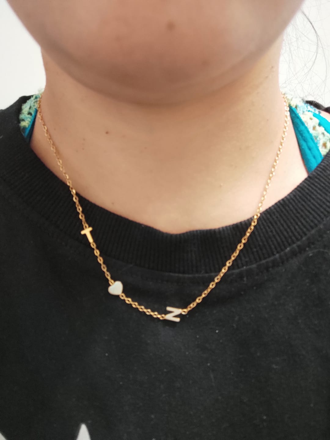 Customer photo review of Collana Personalizzata con Iniziali Laterali