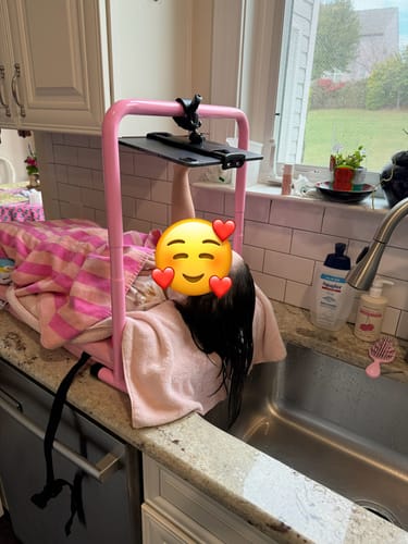 Customer photo review of Shampoo Mat® Deluxe