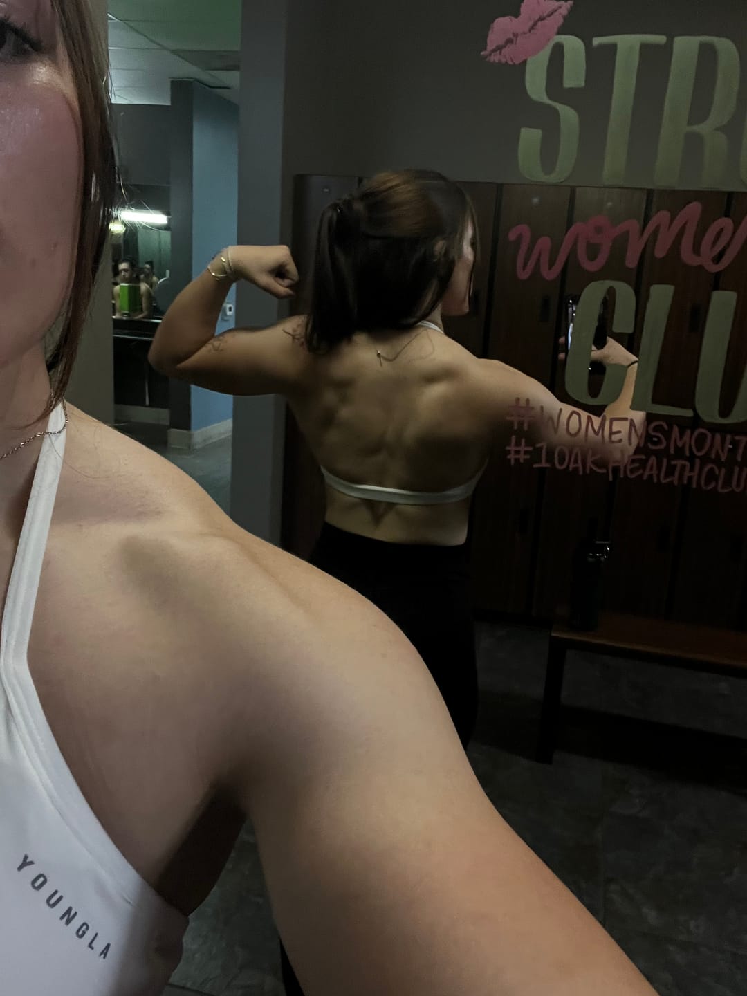 Customer photo review of W335 URBAN V-NECK BRA Fall 24'