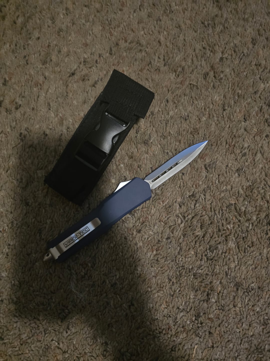 Customer photo review of 40% OFF Blue Ghost OTF Knife (Multiple Blade Styles Available)