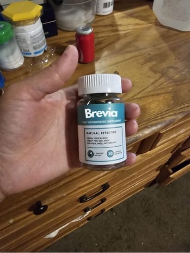 Customer photo review of Brevia - Natural odour-fighting deodorant