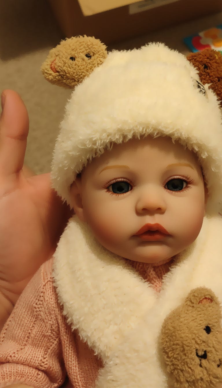 Customer photo review of Ava - Lifelike Reborn Baby Doll (20")