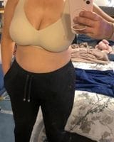 Customer photo review of Comfortable Wireless Full Coverage Jelly Smoothing Bra