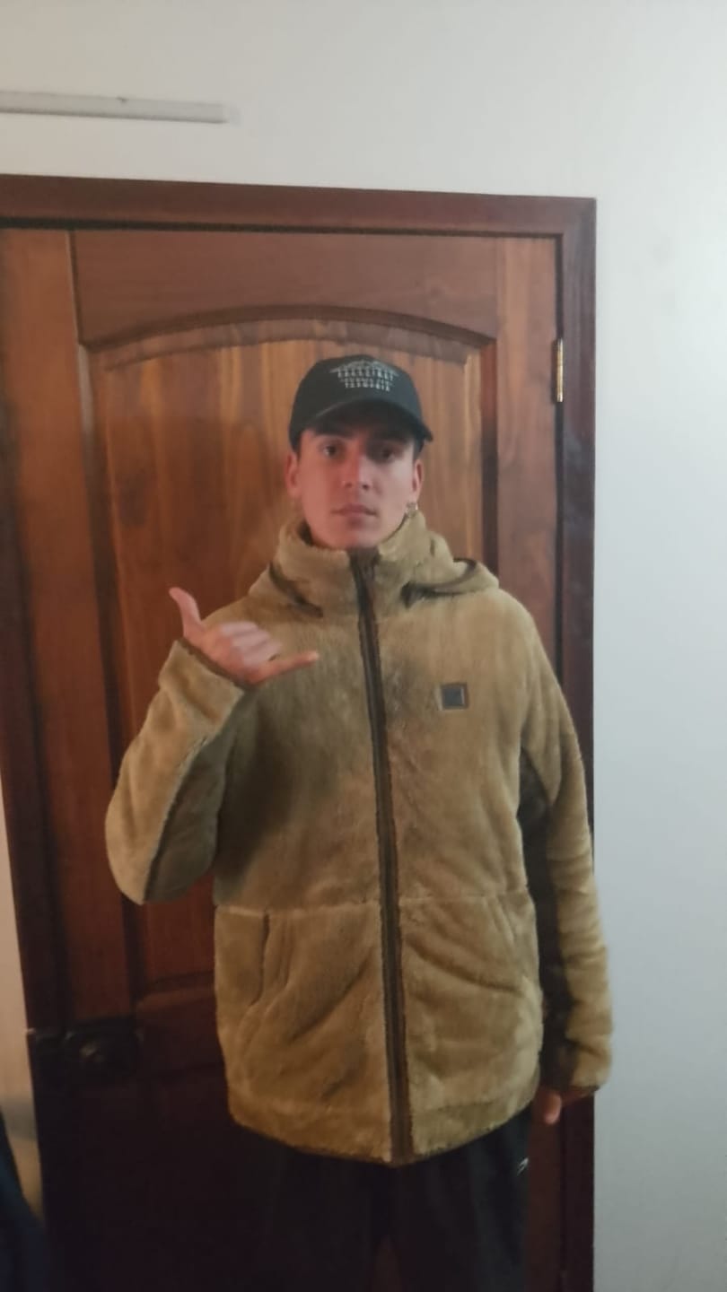 Customer photo review of Chaqueta Shaggy Lander V2 Light Brown (Hombre)