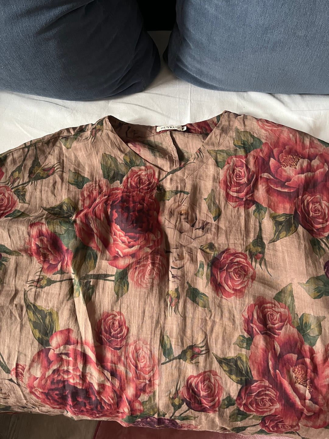 Customer photo review of Plus Size Women Summer Vintage Flower Ramie Blouse M-4XL