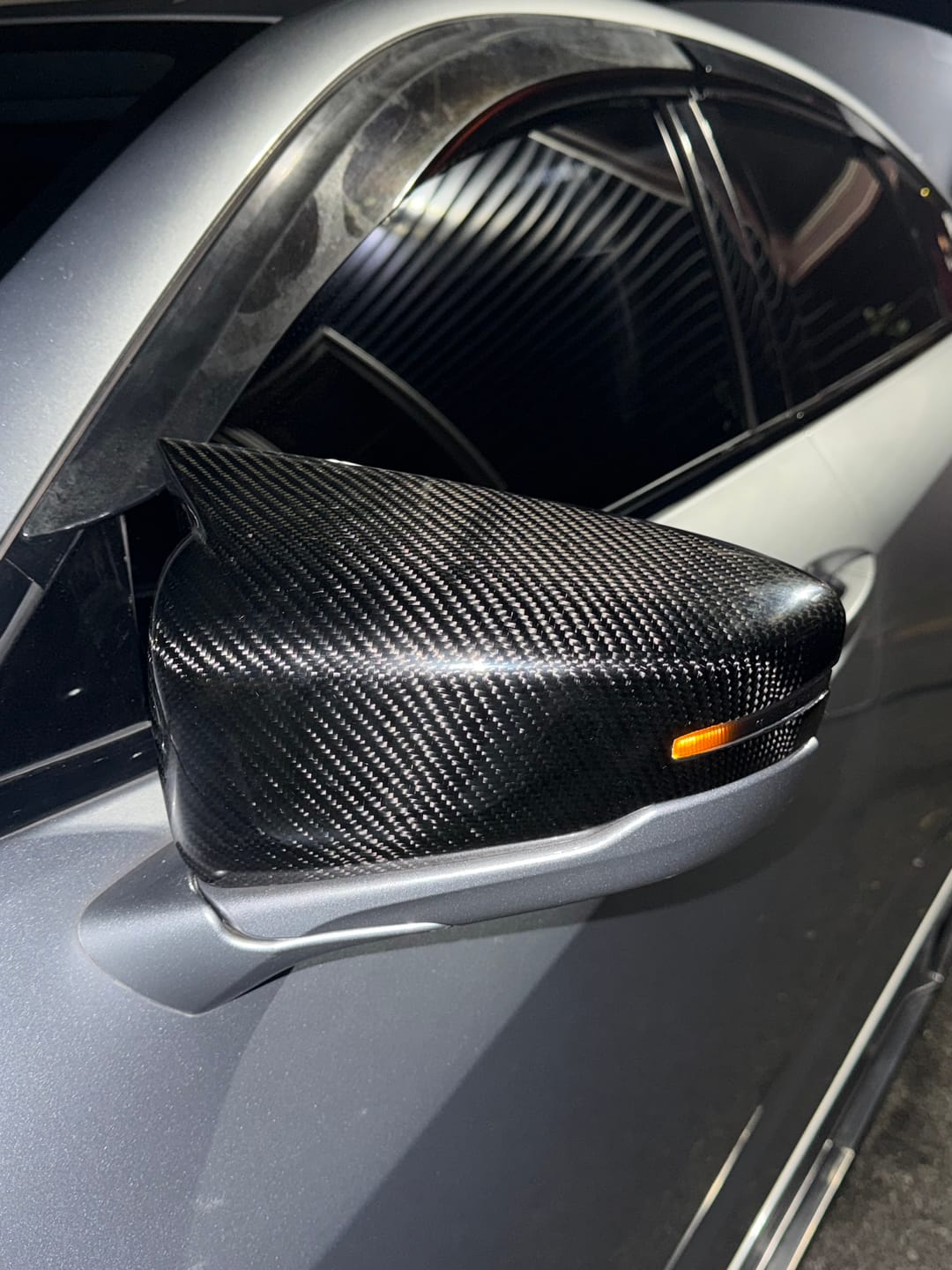 Customer photo review of 2021- 2024 TlX Carbon fiber Mstyle  Mirror caps