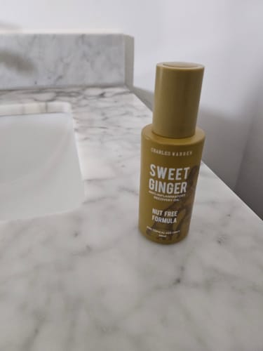 Customer photo review of [Nut-Free] Sweet Ginger Dry Oil for Sensitive Skin