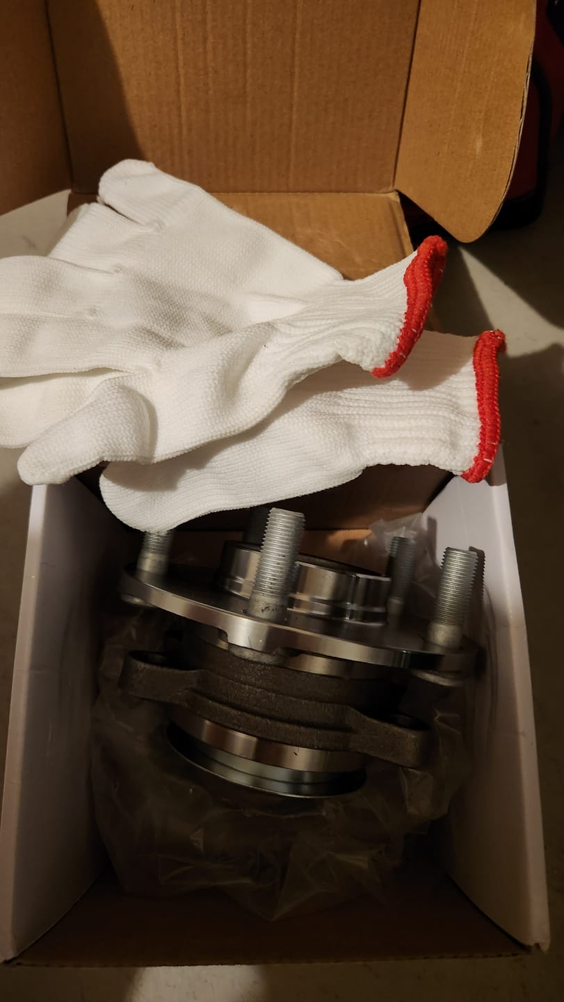 Customer photo review of Front Wheel Hub Bearing Assembly for 08-13 Nissan Rogue, 14-15 Rogue Select, 07-12 Sentra