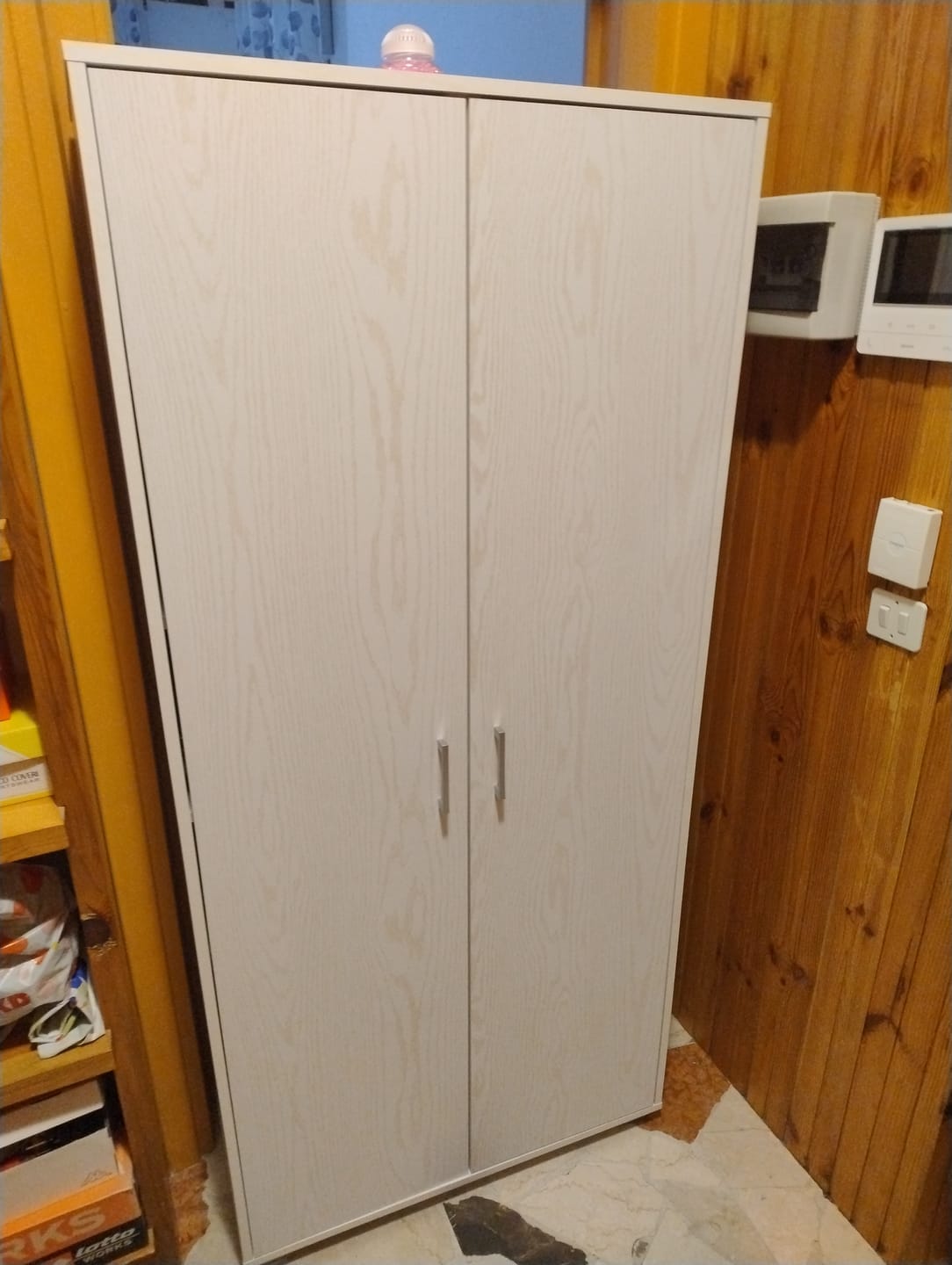 Customer photo review of Mobile Scarpiera Alta Mars4 con 6 Piani in Rovere Nordico e Bianco Alpes o Rovere