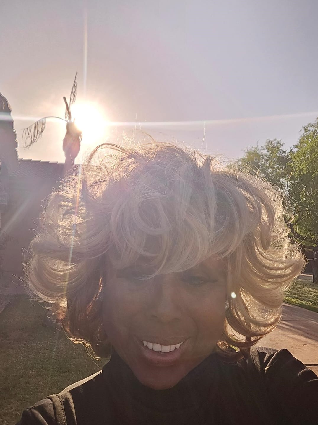 Customer photo review of Vanessa Full Wig VECY