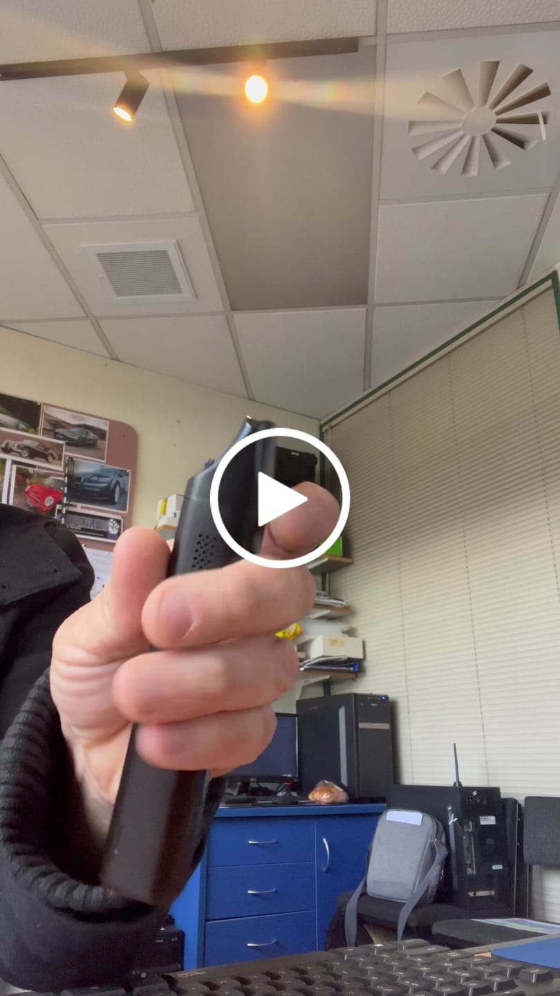 Customer video review of Xvape Xmax V3 PRO Vaporizer