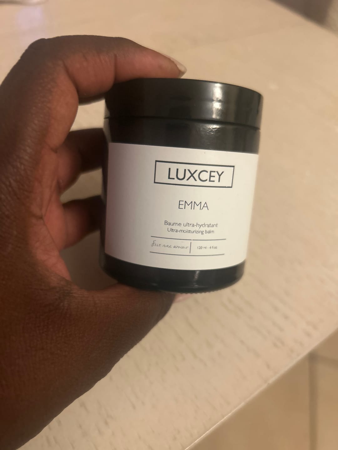 Customer photo review of Emma - Ultra-moisturizing body balm