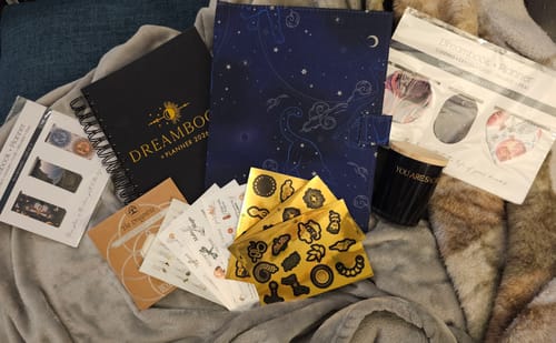 Customer photo review of 2026 Dreambook + Planner Bundles