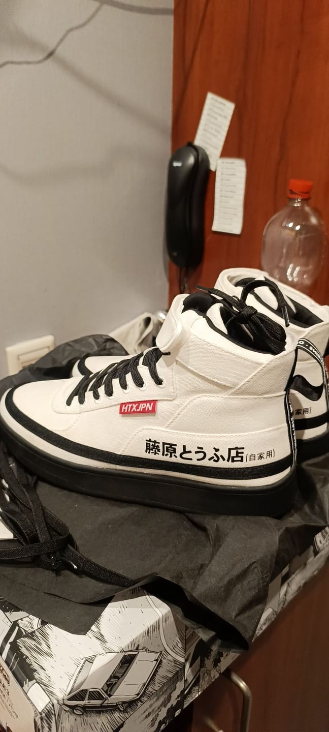 Customer photo review of HTXJPN Fuji3 High Top Sneakers