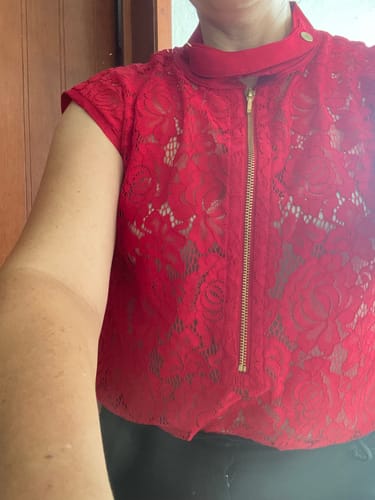 Customer photo review of Blusa - 554068 - ROJ