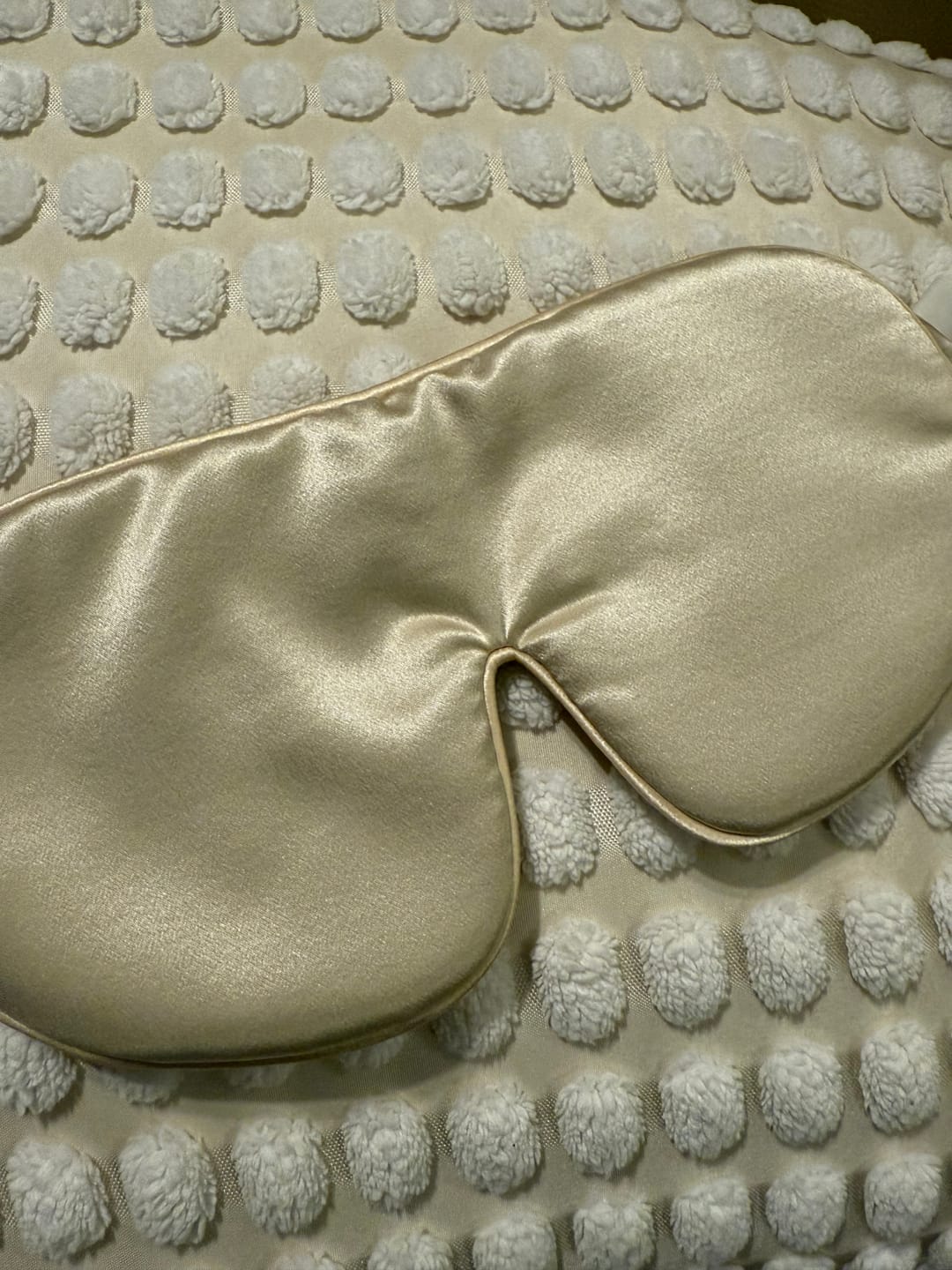 Customer photo review of Champagne Silk Eye Mask