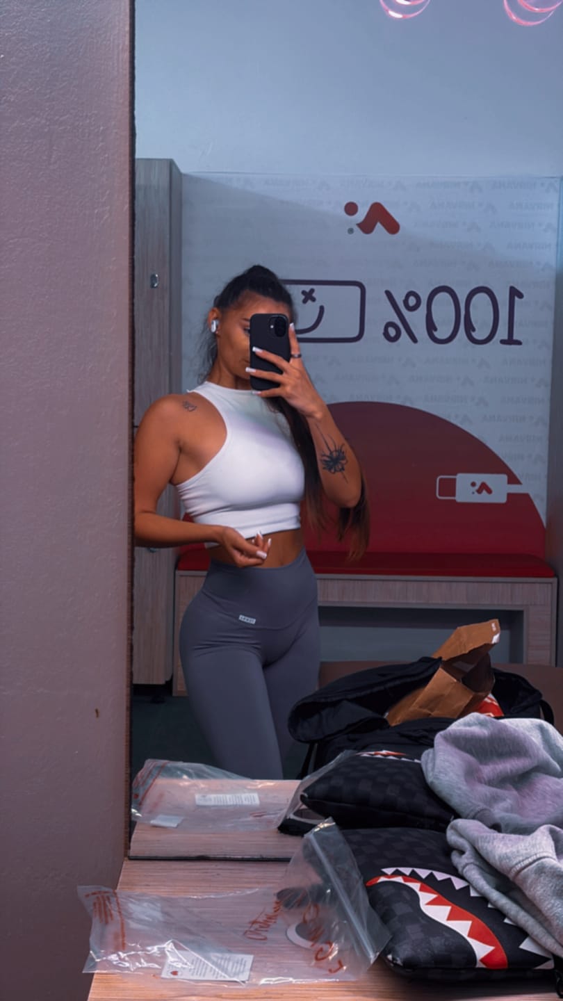 Customer photo review of Top Electra Selenite Bianco