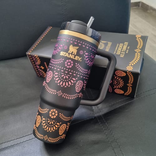 Customer photo review of Stanley Quencher H2.0 Flowstate™ Tumbler Midnight Catrina | 887ML
