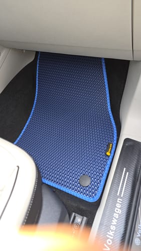 Norbert B. review of Auto Fußmatten nach Maß - Komplettset image 2 out of 3