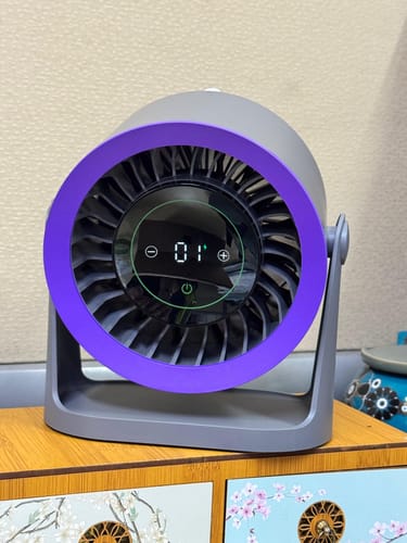 Customer photo review of ^-NEW - Super Portable-^ - CFAN3 Portable Rechargeable Cooling Fan - Grey , 3600mAh