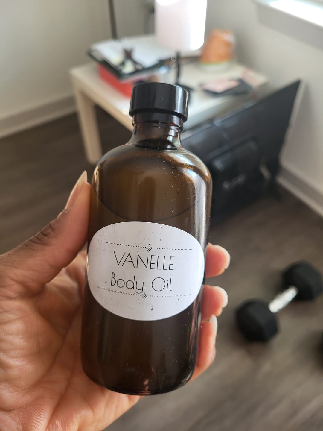 Customer photo review of Vanelle Body Oil – Vanilla Indulgence