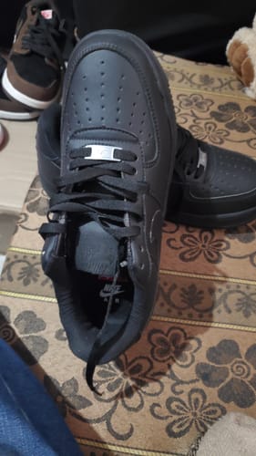 Customer photo review of Tenis Air Force 1 Negro Supreme 1.1 Premium