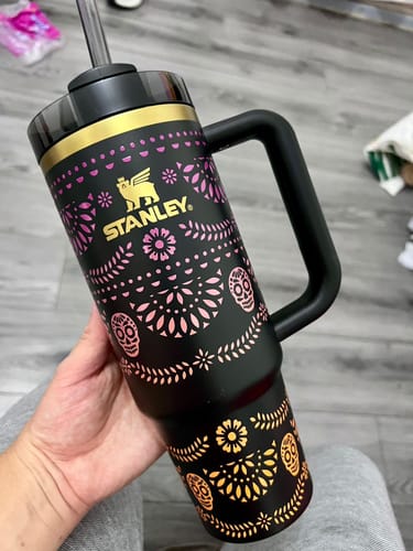 Customer photo review of Stanley Quencher H2.0 Flowstate™ Tumbler Midnight Catrina | 887ML