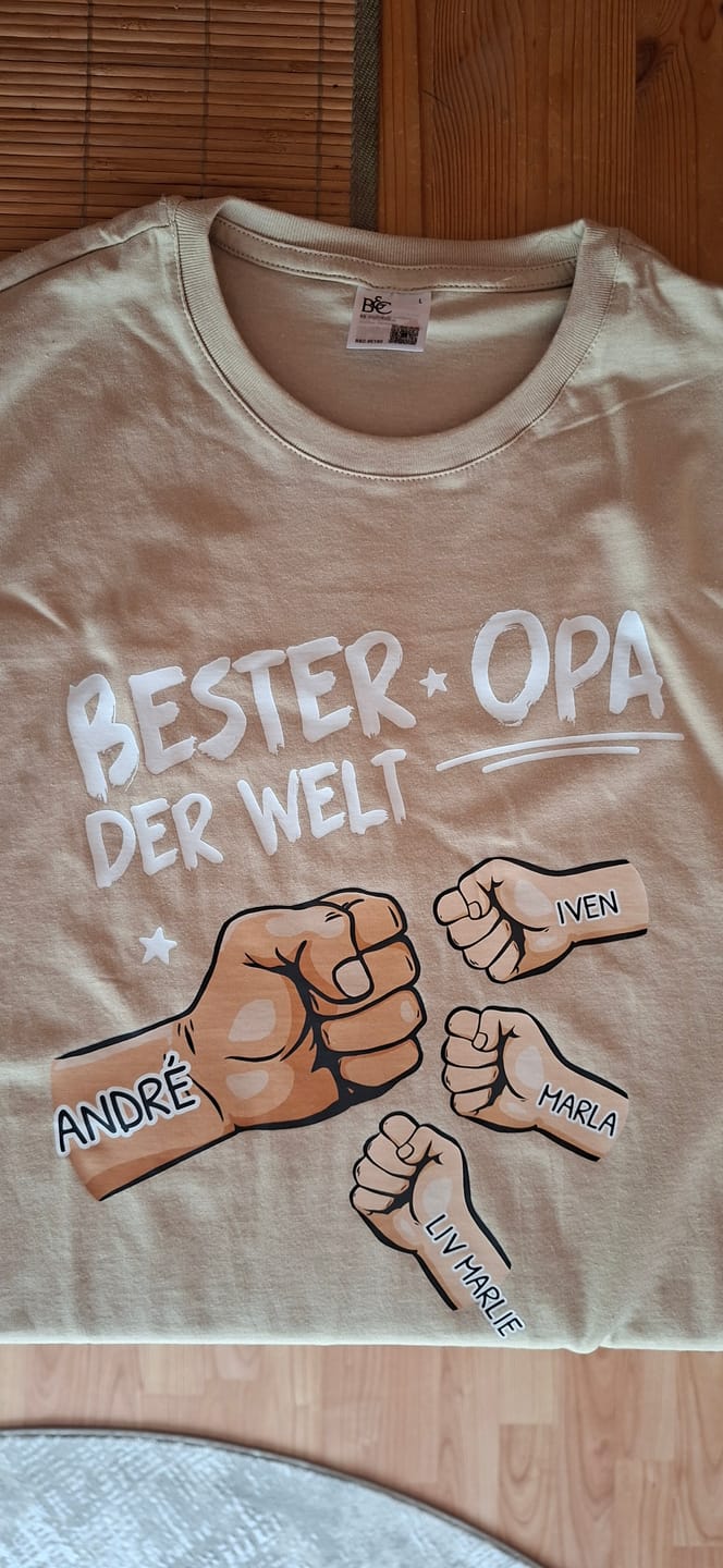 Customer photo review of Bester Opa Ever - Individuelles T-Shirt für Opa mit Namen der Enkelkinder