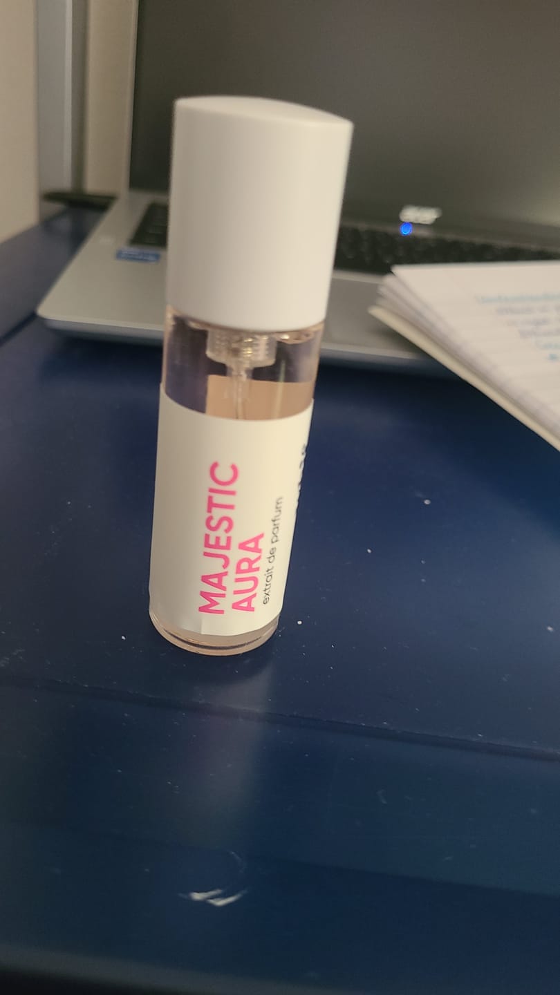 Customer photo review of Majestic Aura