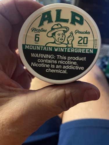 Customer photo review of Mountain Wintergreen Nicotine Pouches