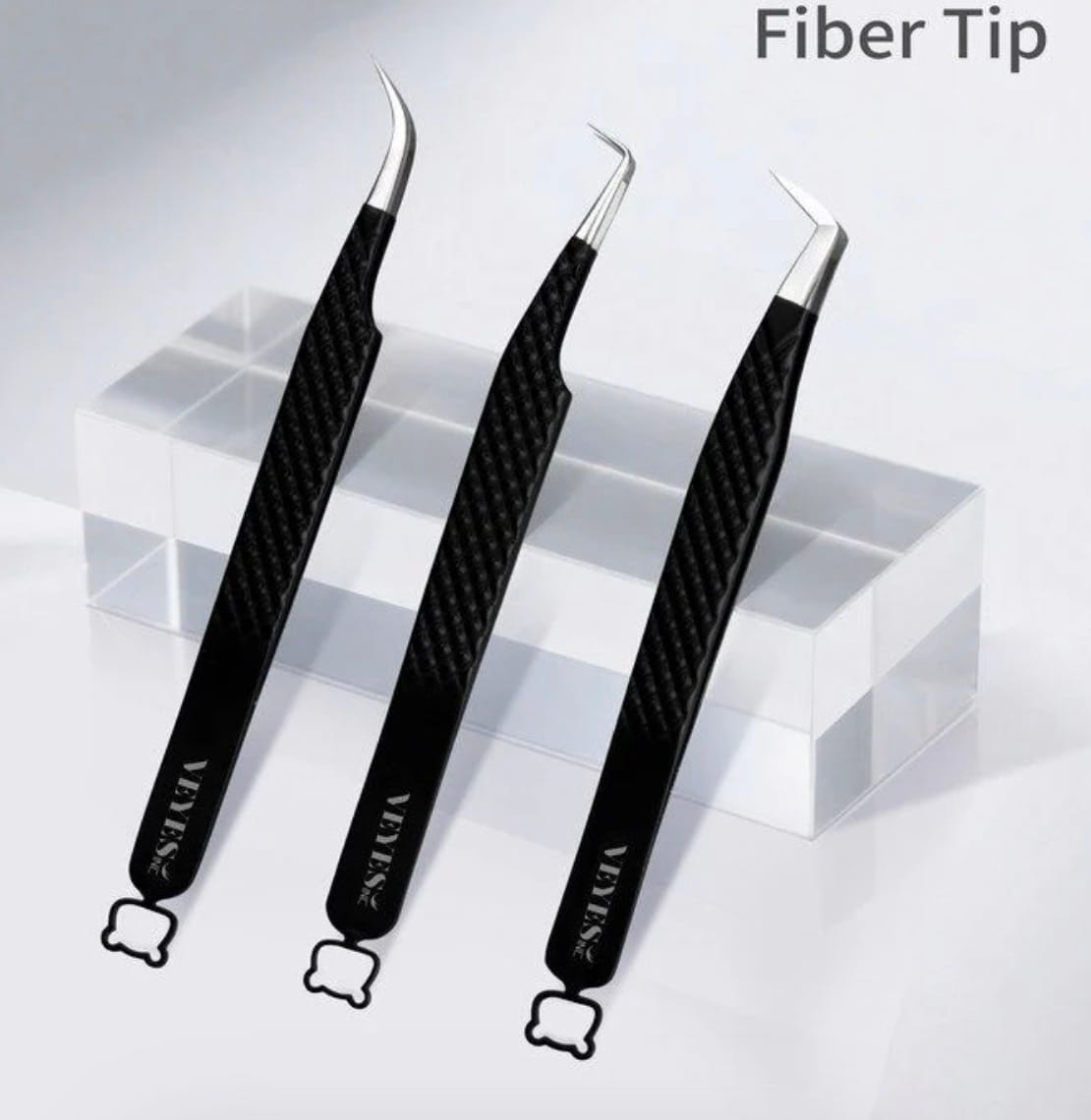 Customer photo review of Noir Fiber Tweezer Kit