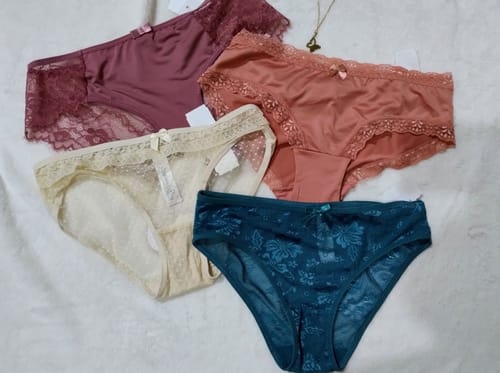 Customer photo review of Paquete de 40 panties a precio de mayoreo PACK 007 PANTY MAYOREO Carnival