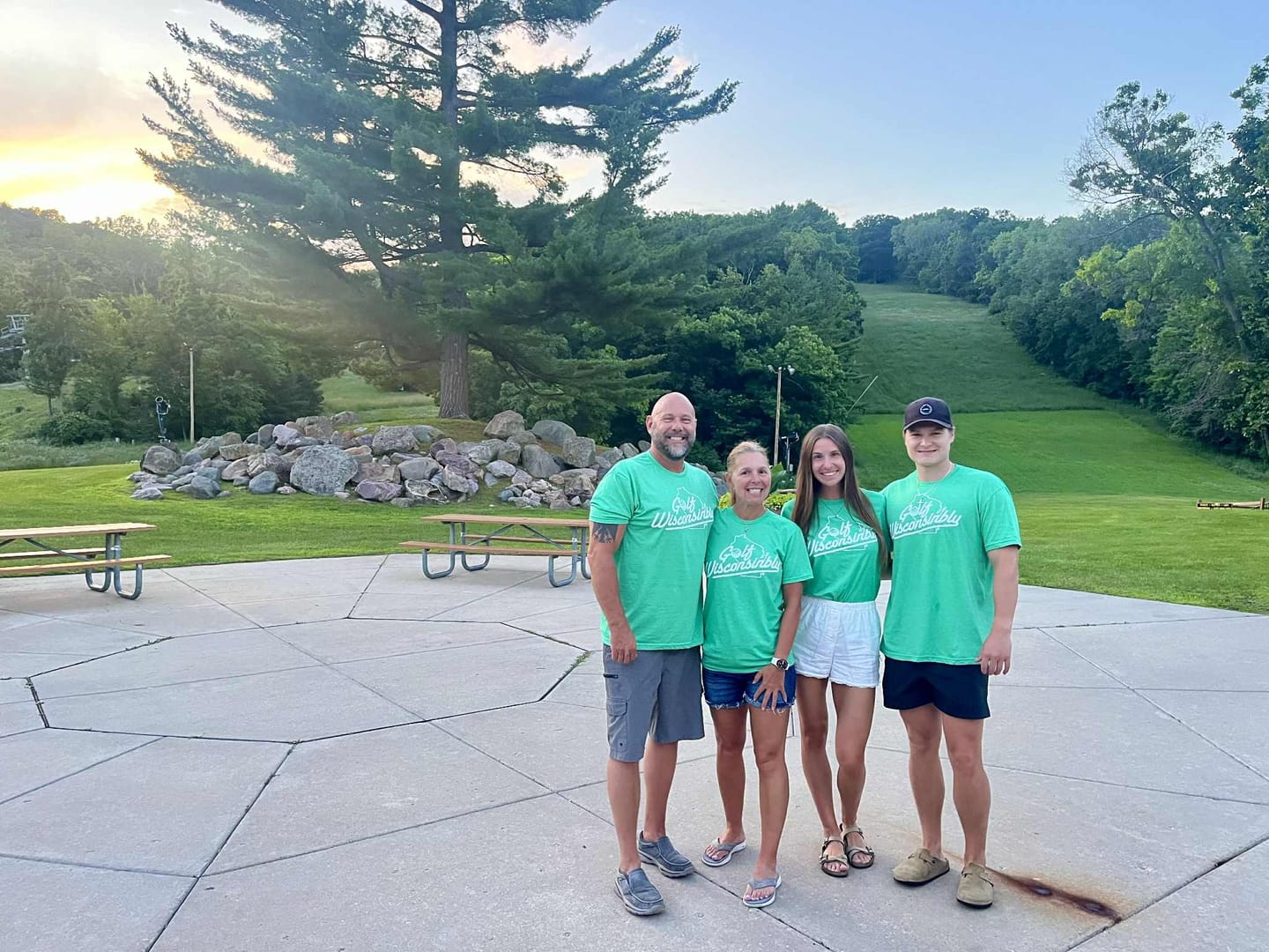 Customer photo review of Golf Wisconsinbly T-Shirt